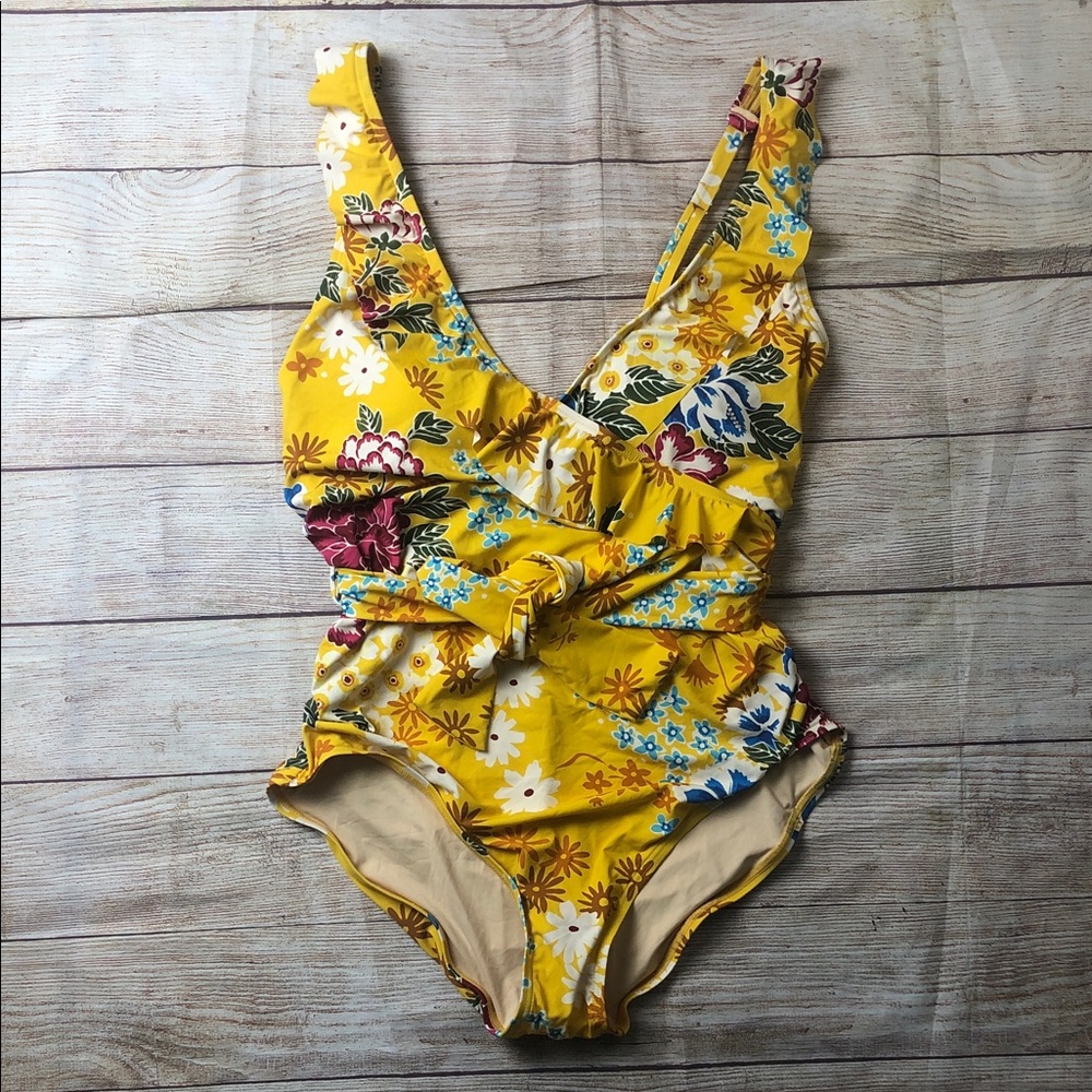 NWOT‎ Sundance Yellow Floral One Piece